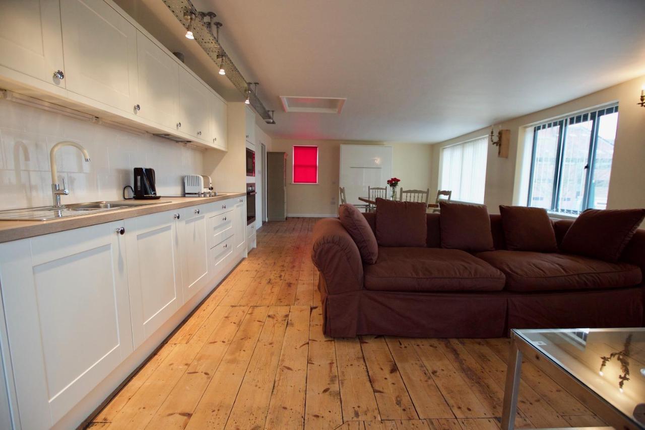 Spacious Apartment With Roof Terrace, Near The Waterfront, Ipswich Exterior foto